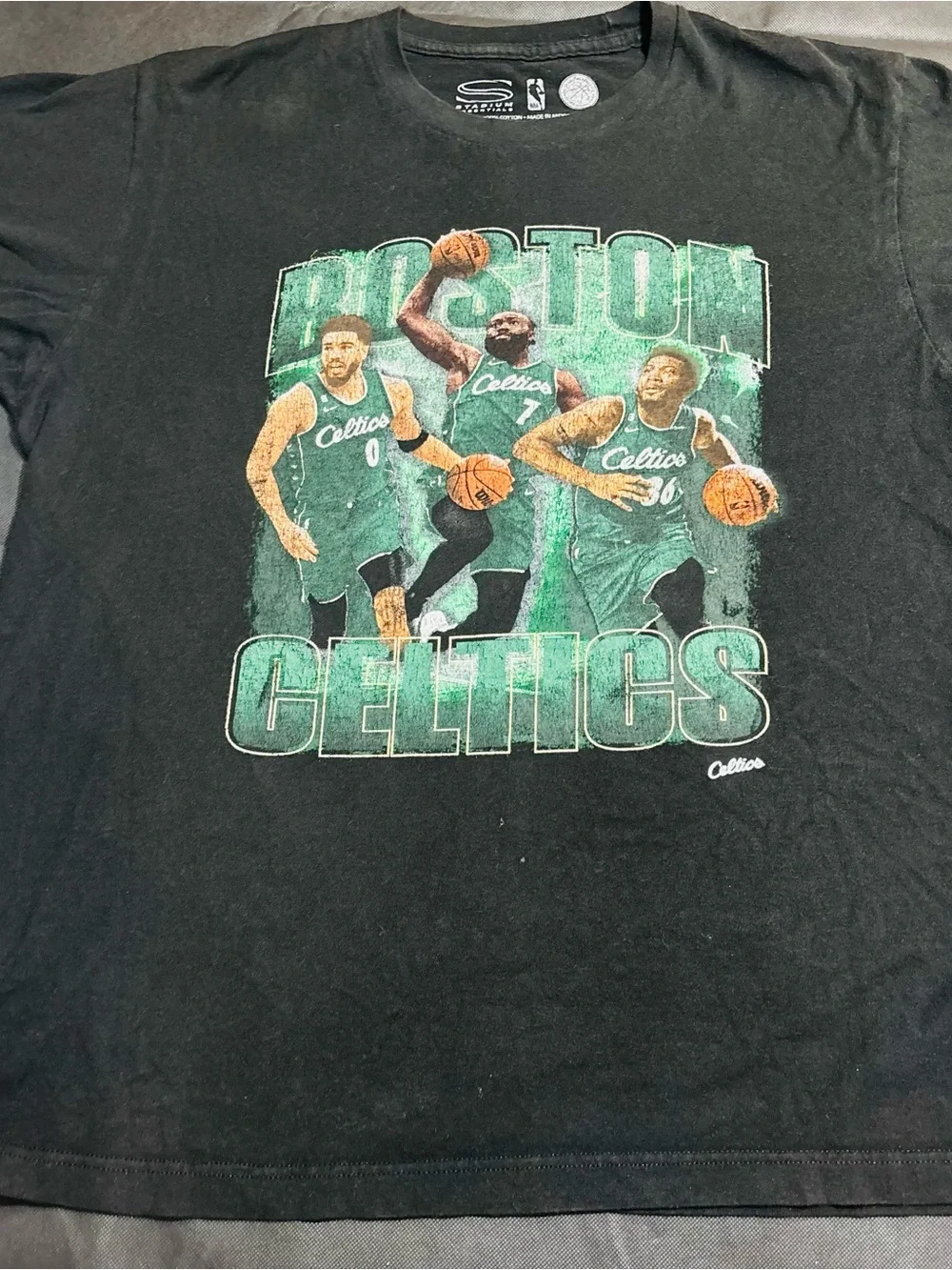 Boston Celtics Graphic Tee Black/Green Mens Size Large